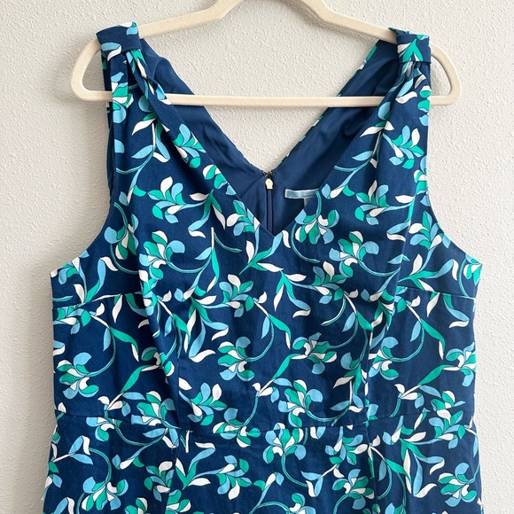 Draper James Floral Knot Shoulder Dress Size 18X - Picture 6 of 12